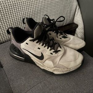 Men’s Nike Air Max Alpha 5 Shoes